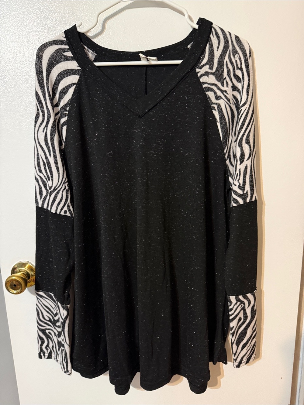 Cato Black V-Neck Top with Subtle Metallic Speckle